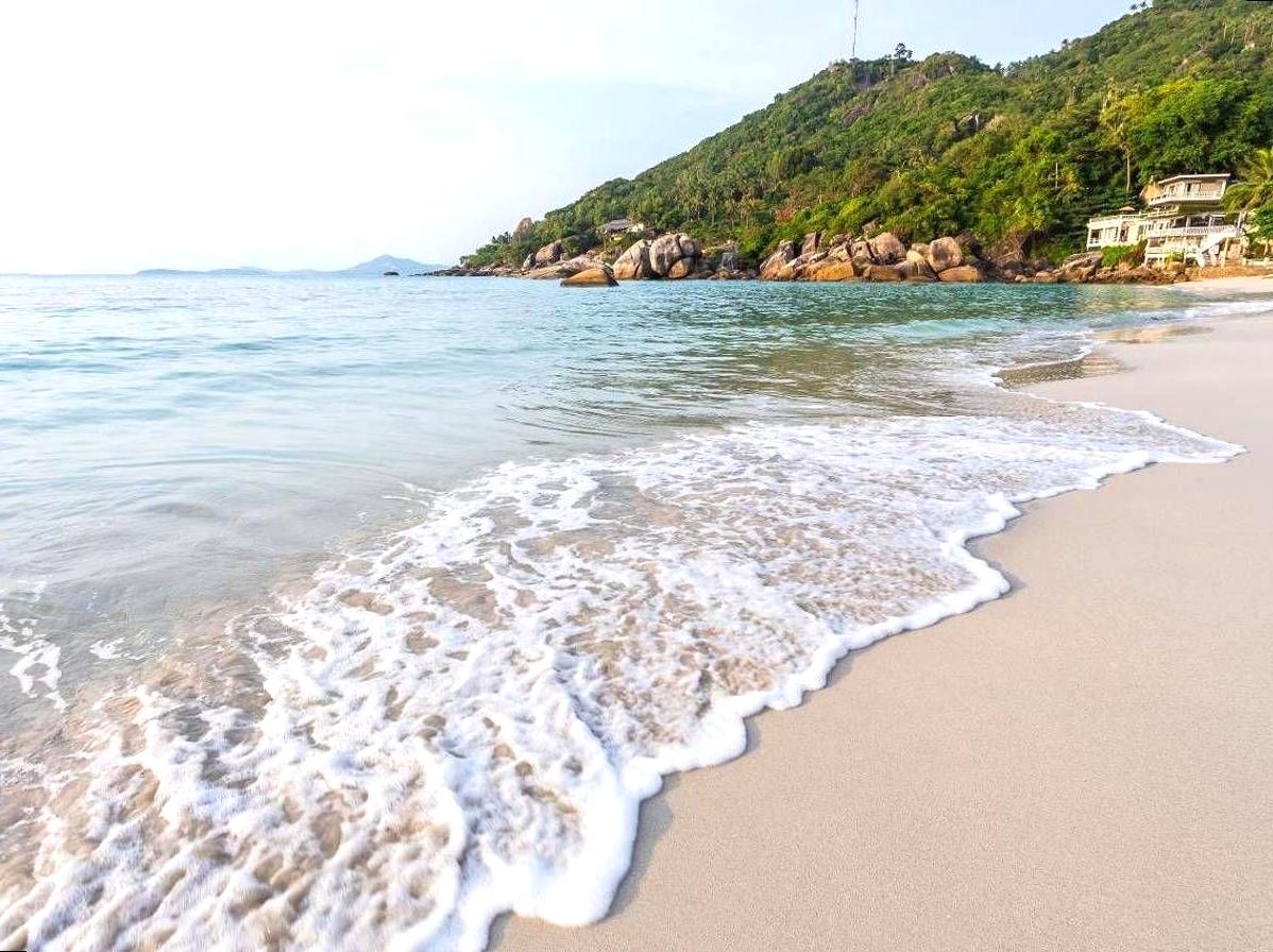 Captivating Landscapes at Coral Bay Overlook