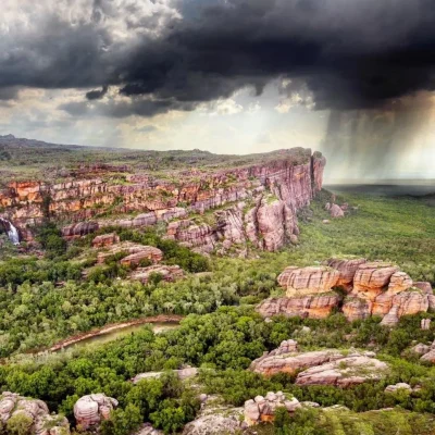 How Old Is Kakadu