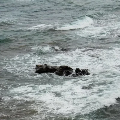 budget road trip ocean cliffs