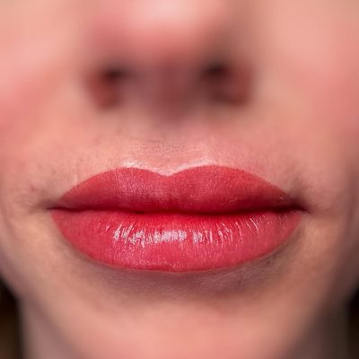 before and after lip aquarelle tattoo
